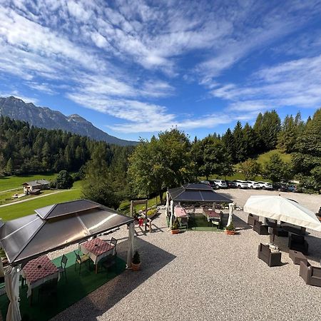 Rifugio Caltena เฟียรา ดี พรีเมียโร ภายนอก รูปภาพ