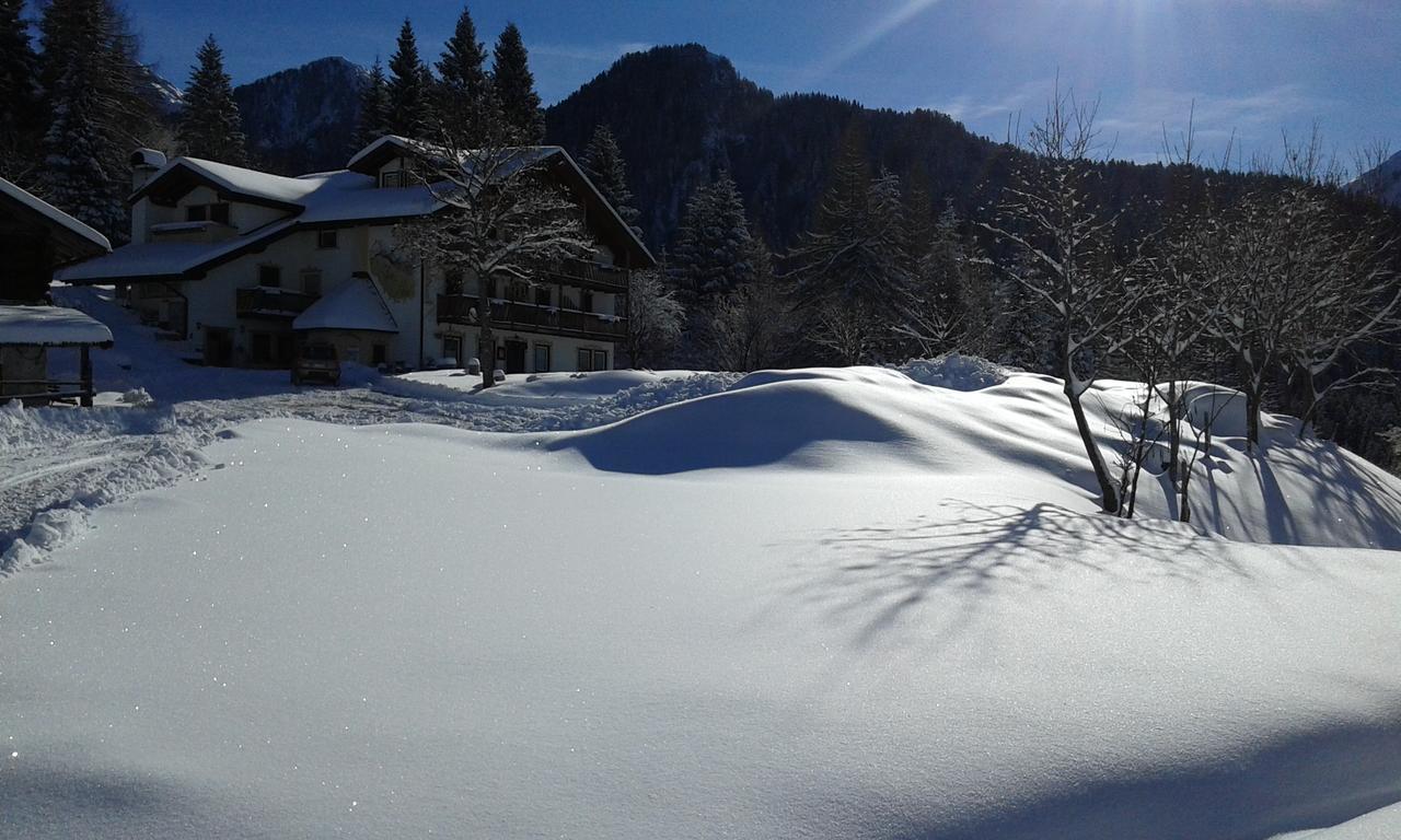 Rifugio Caltena เฟียรา ดี พรีเมียโร ภายนอก รูปภาพ